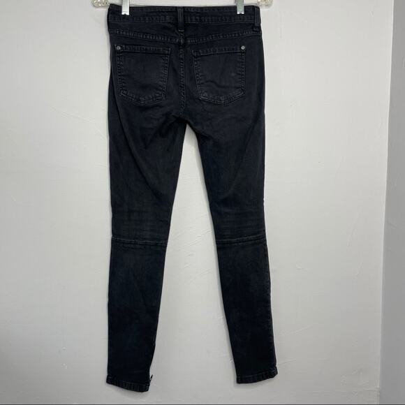 VINCE Black Skinny Jeans Womens Size 26 Black Ankle Zip Quiet Luxury Y2K Revival - Picture 6 of 11